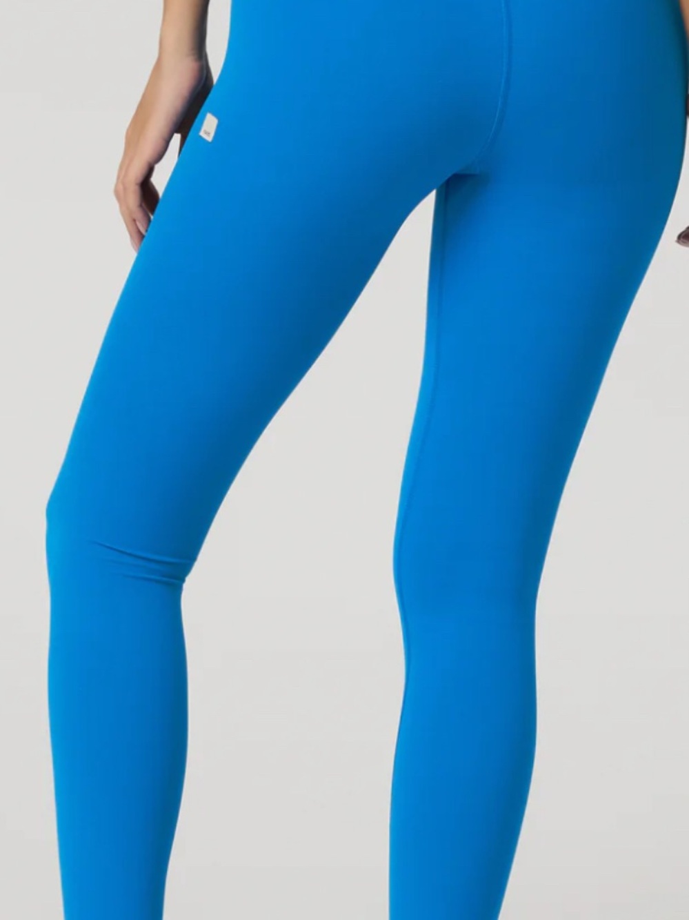 Vuori AllTheFeels™ Legging Vuori High-Rise Leggings in Vibrant Blue